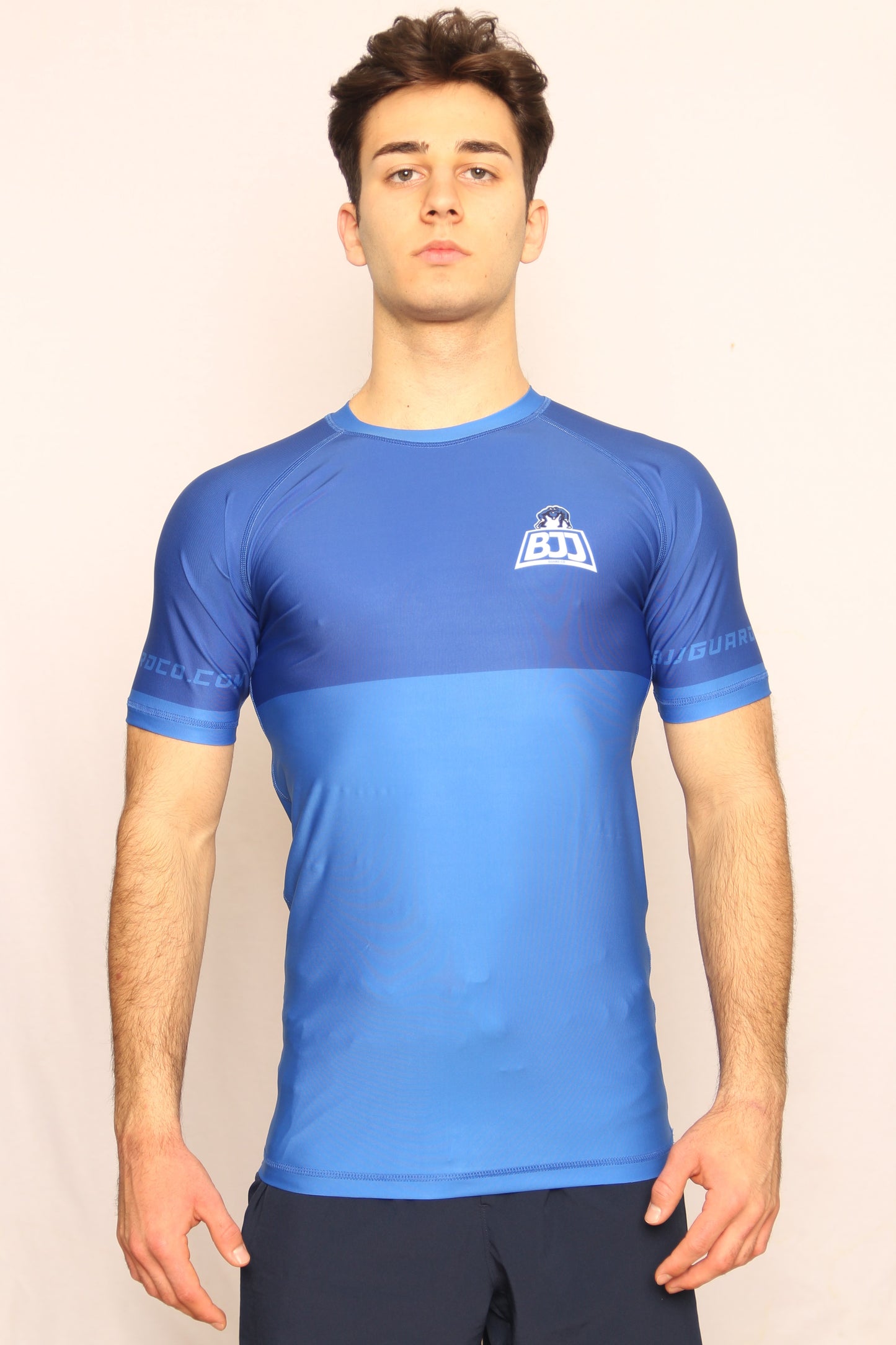 BLUE RANKED RASH GUARD